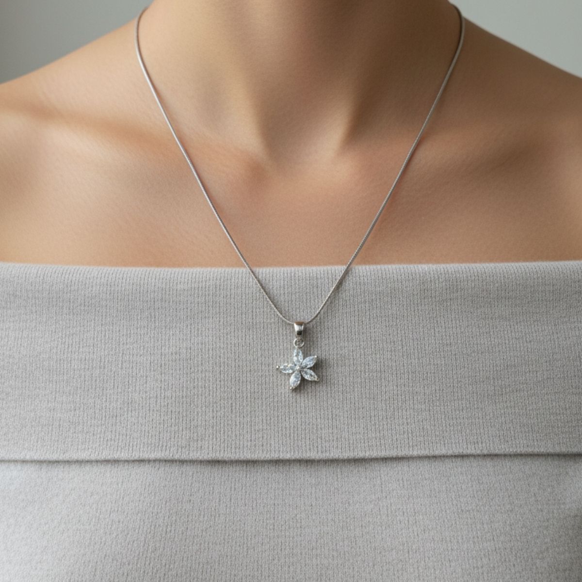 Nergis Çiçeği Kolye